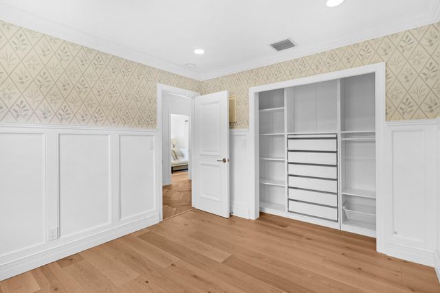 4201 NE 29TH Avenue, Fort Lauderdale, FL 33308