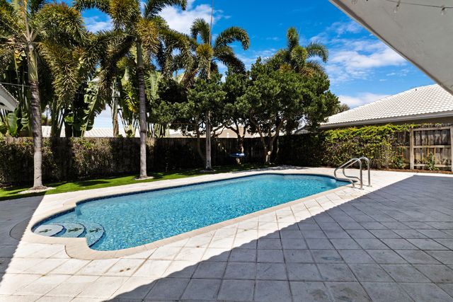 4201 NE 29TH Avenue, Fort Lauderdale, FL 33308