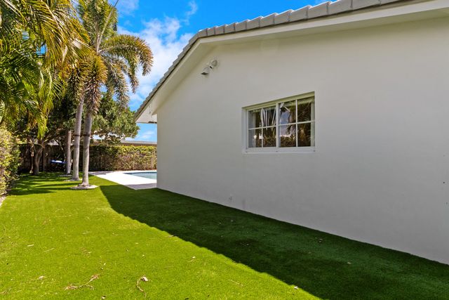 4201 NE 29TH Avenue, Fort Lauderdale, FL 33308