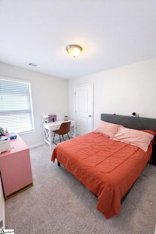 727 Wayfinder Run, Inman, SC 29349