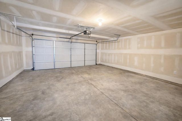 727 Wayfinder Run, Inman, SC 29349