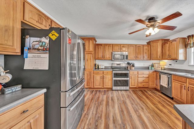 1757 Daniels Run RD NE, Check, VA 24072