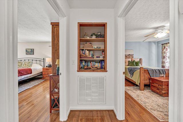 1757 Daniels Run RD NE, Check, VA 24072