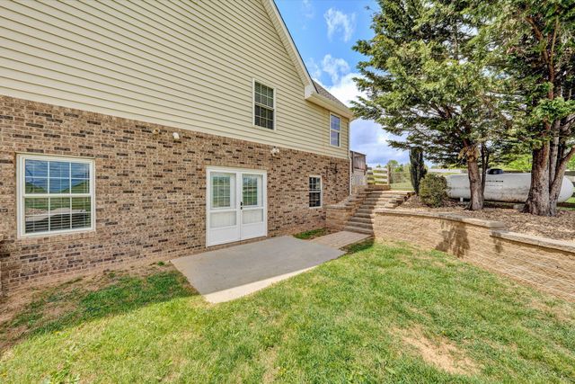 1757 Daniels Run RD NE, Check, VA 24072