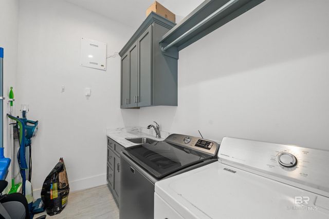 311C S School Street C, Fairhope, AL 36532