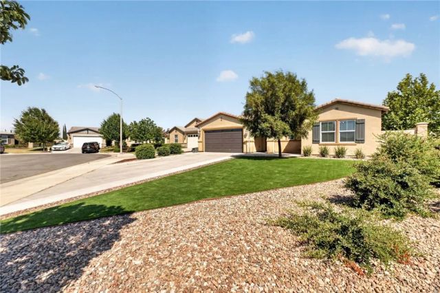 26459 Wreath Court, Menifee, CA 92584