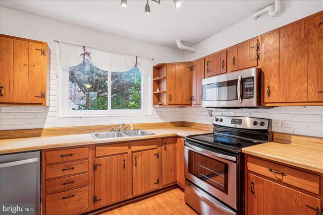 47-D RIDGE RD, Greenbelt, MD 20770