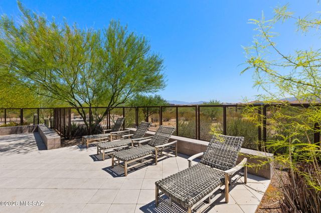 9789 E Miller Peak Trail, Tucson, AZ 85747
