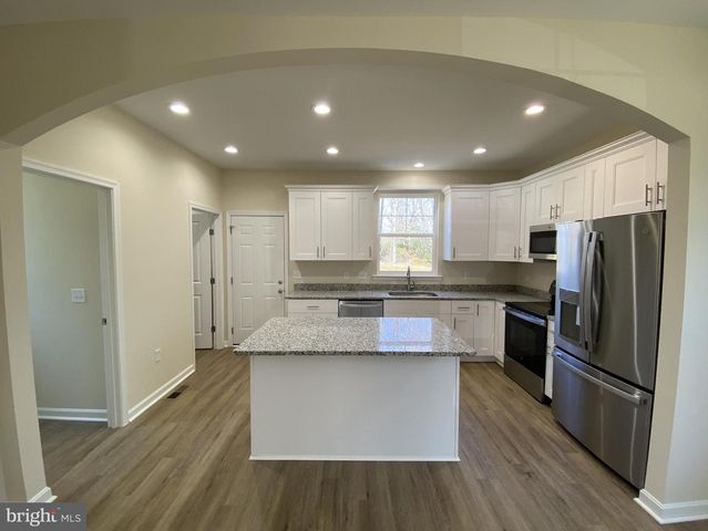 399 SOUTH INDEPENDENCE DRIVE, Montross, VA 22520