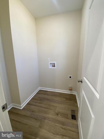399 SOUTH INDEPENDENCE DRIVE, Montross, VA 22520