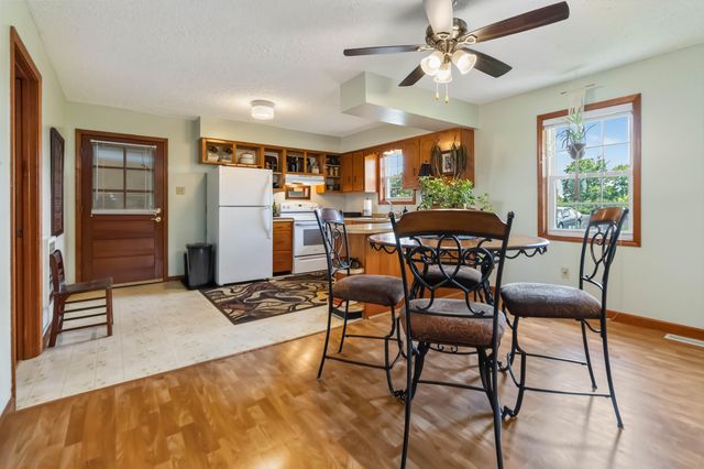 1231 U.S. 127, Russell Springs, KY 42642