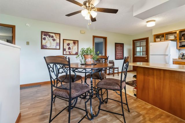 1231 U.S. 127, Russell Springs, KY 42642