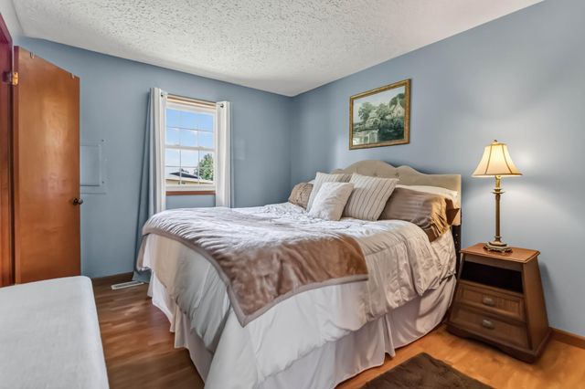 1231 U.S. 127, Russell Springs, KY 42642