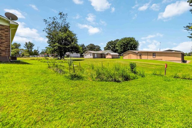1231 U.S. 127, Russell Springs, KY 42642