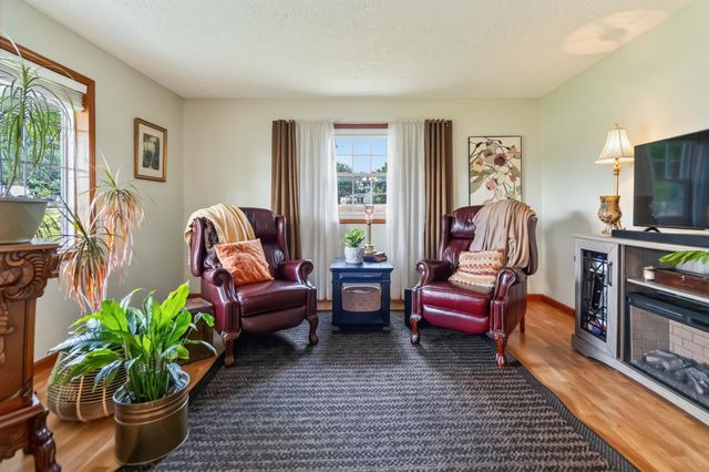 1231 U.S. 127, Russell Springs, KY 42642