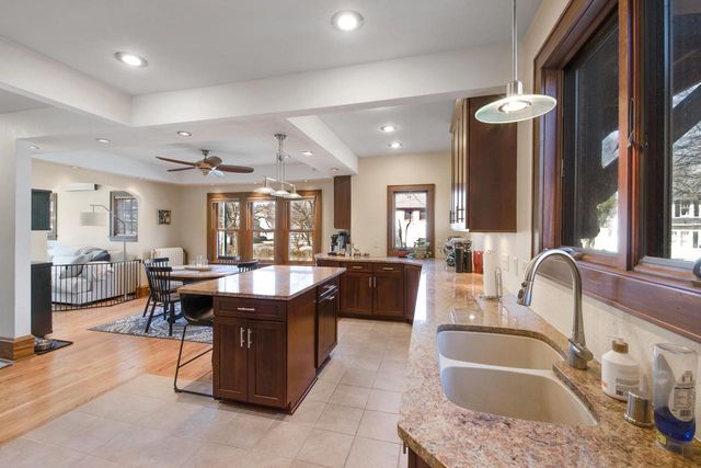 6326 W Wells STREET, Wauwatosa, WI 53213