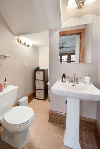 6326 W Wells STREET, Wauwatosa, WI 53213