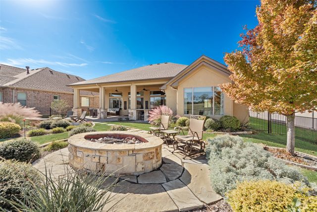 11532 Southerland Drive, Denton, TX 76207