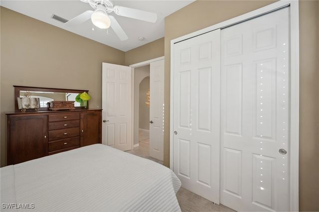 10748 Fieldfair DR, Naples, FL 34119