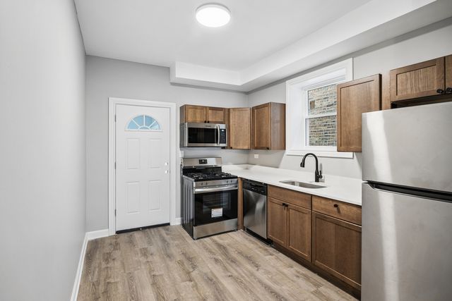 7938 S Throop Street, Chicago, IL 60620