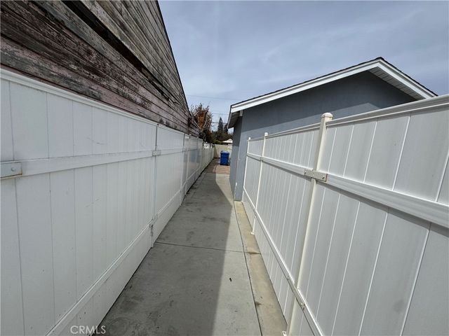 15057 Paddock, Sylmar, CA 91342