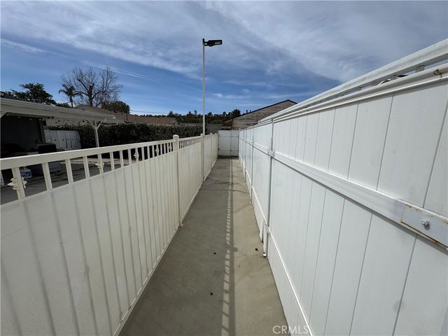 15057 Paddock, Sylmar, CA 91342