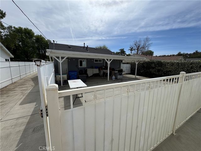 15057 Paddock, Sylmar, CA 91342