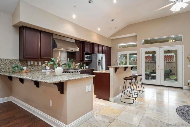 2011 Monarch Ridge Cir, El Cajon, CA 92019