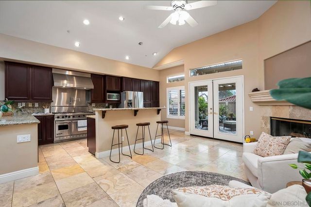 2011 Monarch Ridge Cir, El Cajon, CA 92019