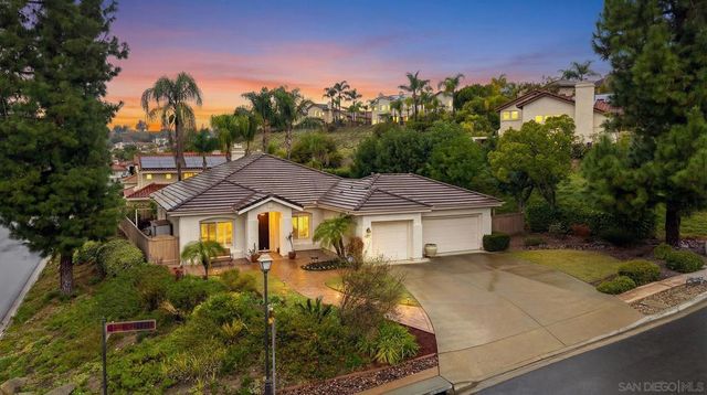 2011 Monarch Ridge Cir, El Cajon, CA 92019