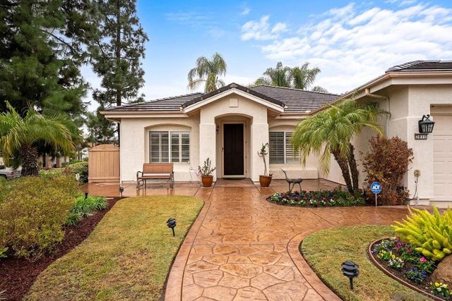 2011 Monarch Ridge Cir, El Cajon, CA 92019