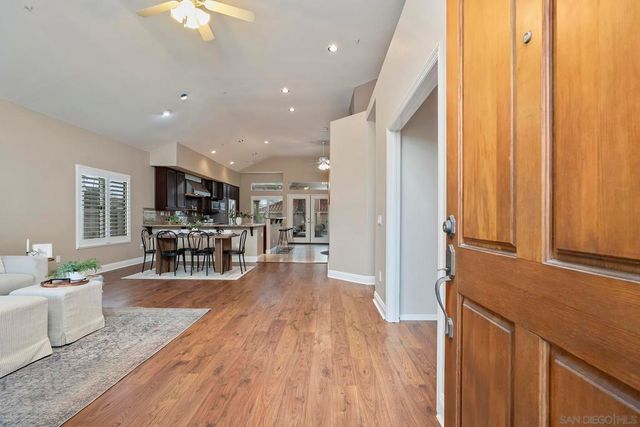 2011 Monarch Ridge Cir, El Cajon, CA 92019