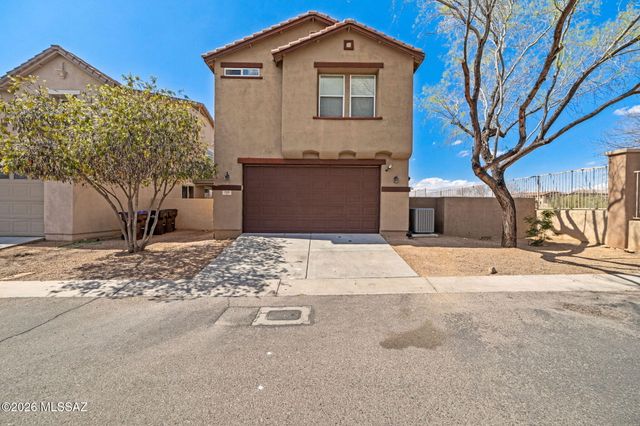 738 W Paseo Celestial, Sahuarita, AZ 85629