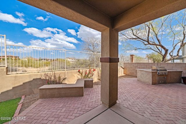 738 W Paseo Celestial, Sahuarita, AZ 85629