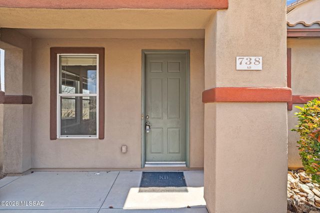 738 W Paseo Celestial, Sahuarita, AZ 85629
