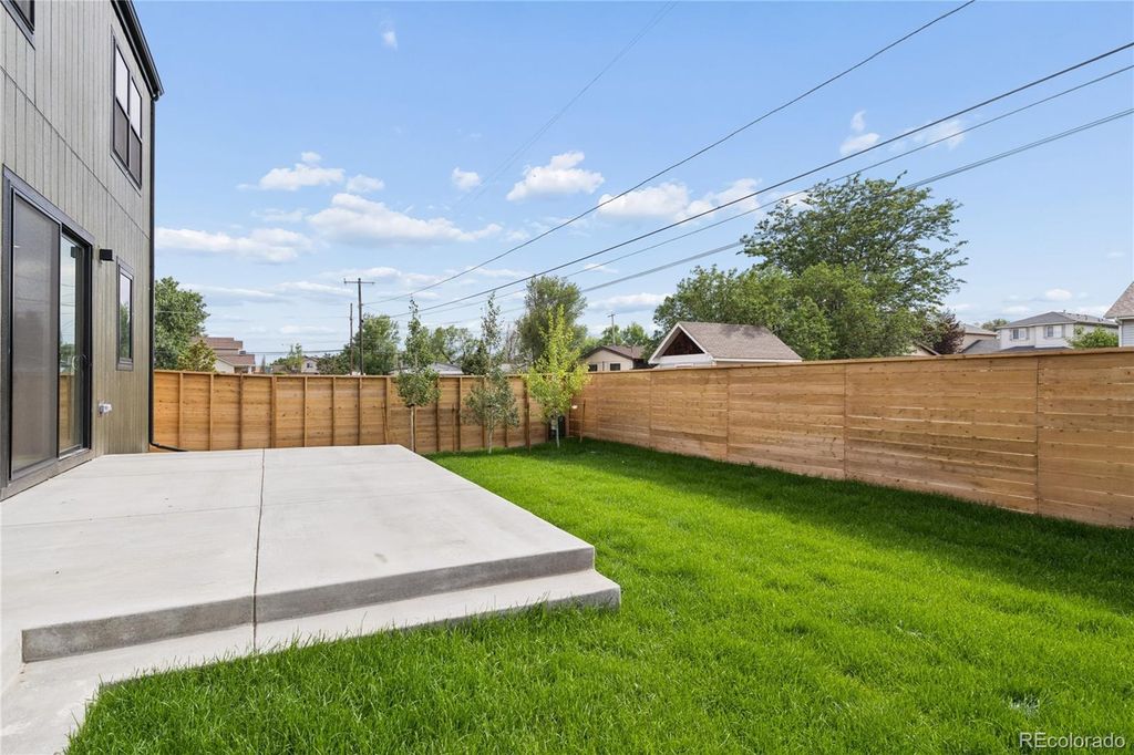 Image 13 of property listing at 6594 Quitman Court, Arvada, CO 80003