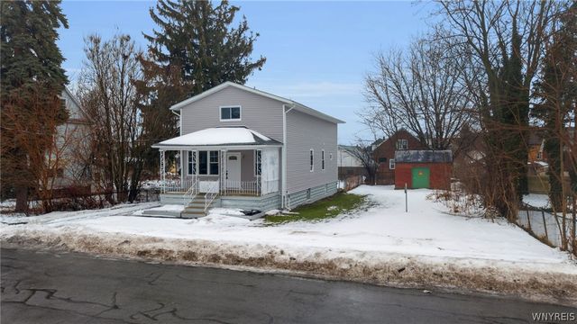 19 Cherry Avenue, Lackawanna, NY 14218