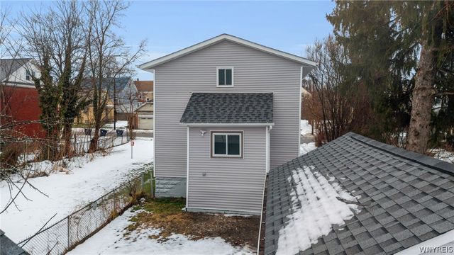 19 Cherry Avenue, Lackawanna, NY 14218