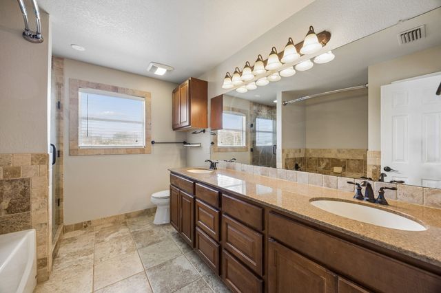 4217 Bent Oaks Drive, Arlington, TX 76001
