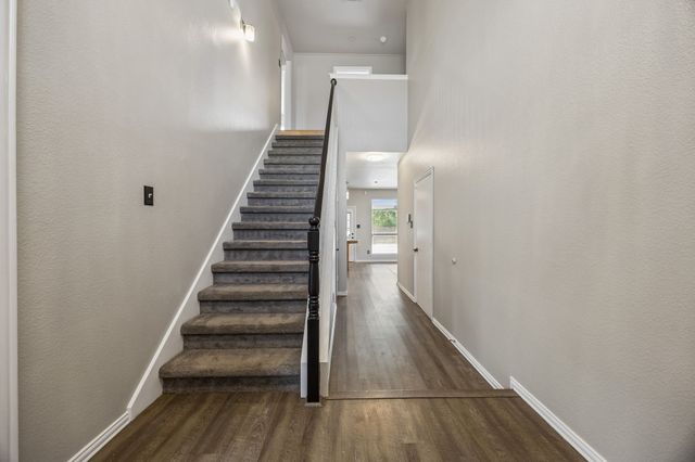4217 Bent Oaks Drive, Arlington, TX 76001
