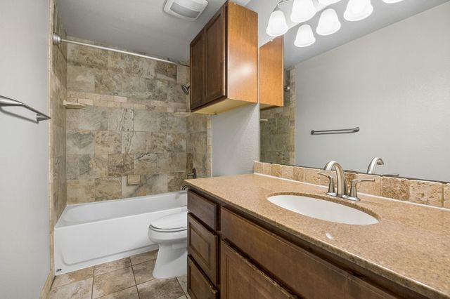 4217 Bent Oaks Drive, Arlington, TX 76001