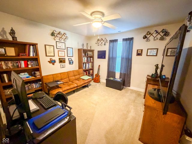 2724 Stonebridge Drive, Lebanon, IN 46052