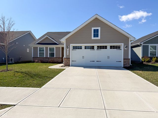 2724 Stonebridge Drive, Lebanon, IN 46052