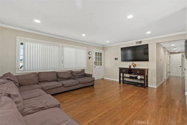 6502 Edgemont, Huntington Beach, CA 92647