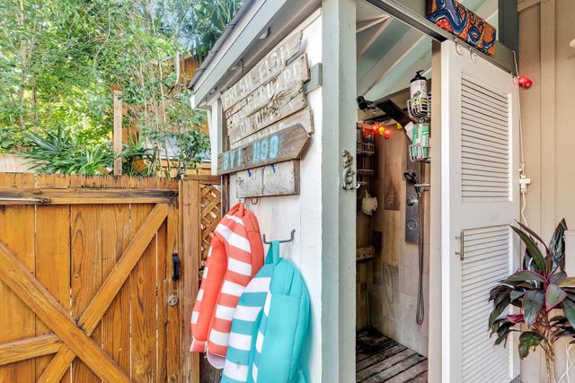 808 Virginia St Apt 4, Key West, FL 33040