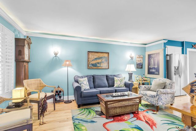 808 Virginia St Apt 4, Key West, FL 33040