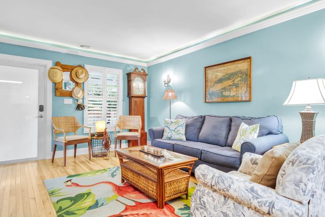 808 Virginia St Apt 4, Key West, FL 33040