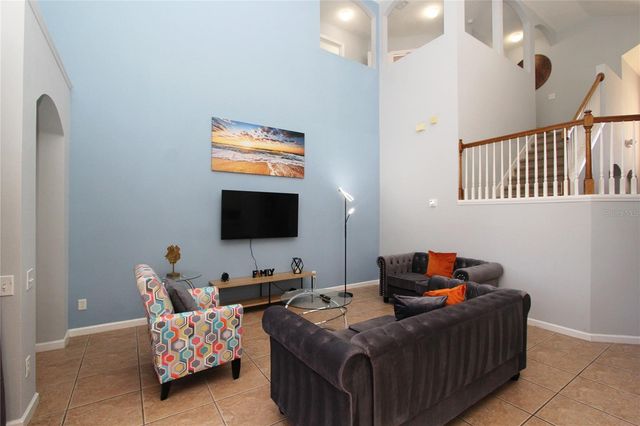 8211 FAN PALM WAY, Kissimmee, FL 34747