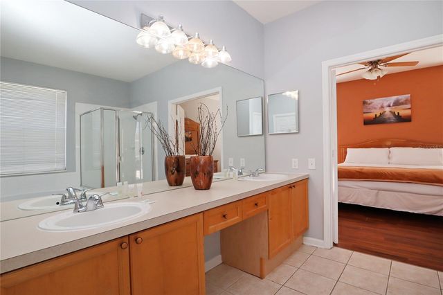 8211 FAN PALM WAY, Kissimmee, FL 34747