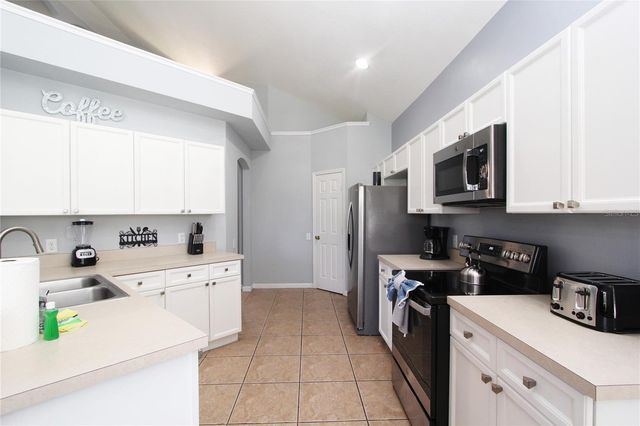 8211 FAN PALM WAY, Kissimmee, FL 34747